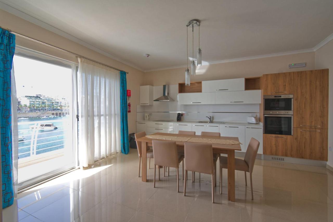 Riviera Holiday Apartments - Seafront - Wifi Marsaskala Exterior foto