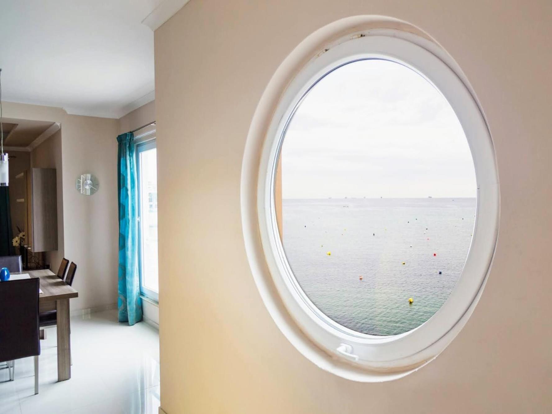 Riviera Holiday Apartments - Seafront - Wifi Marsaskala Zimmer foto